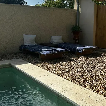 Panzió Dans Un Mas En Pierre Avec Piscine La Forge 1846 3*